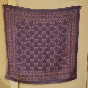 PRAIA PURPLE PETAL PATTERN SCARF 30X30"